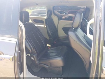 Chrysler Pacifica II 2022 Chrysler Pacifica Touring L 2022 3.6l 3.6 Benzyna 287KM, zdjęcie 13