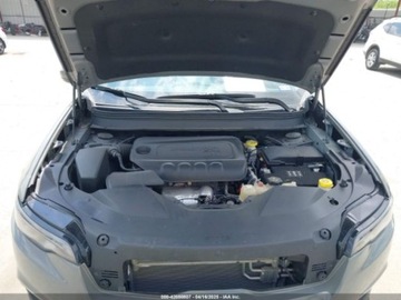 Jeep Cherokee V 2021 Jeep Cherokee Latitude Plus 2021 2.4l 2.4 Benzyna 180KM, zdjęcie 8