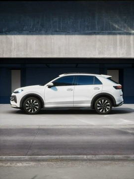 Volkswagen T-Roc I SUV Facelifting 1.5 TSI ACT 150KM 2026 Volkswagen T-Roc Wersja Life 1.5 eTSI 150 KM DSG, zdjęcie 9