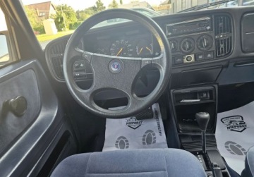 Saab 900 I Hatchback 2.0 i 16V 128KM 1992 Saab 900 Rezerwacja KROKODYL 900 2,0 16V Klima Automat 2.0 Benzyna 128KM, zdjęcie 13