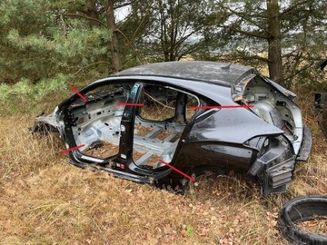 ĆWIARTKA PODŁUŻNICA LEWY PRZÓD CITROEN DS4