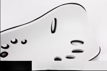 SPRZĘT DO TRENINGU PIŁKI NOŻNEJ SPRZĘT OCHRONNY NA ŁYDKI