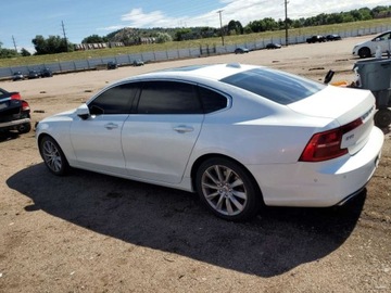 Volvo S90 II 2018 Volvo S90 T6 Momentum 2018 2.0l 2.0 Benzyna 316KM, zdjęcie 1