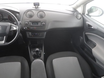 Seat Ibiza IV Hatchback 5d Facelifting 1.2 TSI 105KM 2015 Seat Ibiza 1.2 TSI, Salon Polska, Serwis ASO, zdjęcie 7