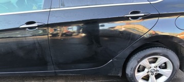 DVEŘE LEVÉ ZADNÍ LEVÝ HYUNDAI I40 SEDAN NKA