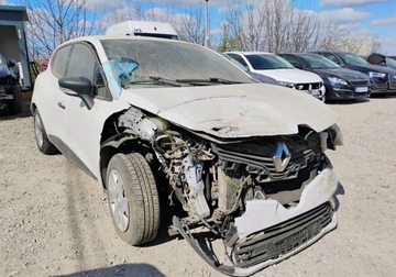 Renault Clio IV Hatchback 5d Facelifting 1.5 Energy dCi 75KM 2019 Renault Clio 2019r, 1.5 DCI. VAN, Uszkodzony przod. Faktura VAT 23 brutto., zdjęcie 2