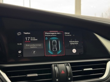 Alfa Romeo Giulia II Sedan Facelifting 2023 2.0 GME Turbo 280KM 2024 Alfa Romeo Giulia Q4 Veloce / Harman/kardon / Szyb, zdjęcie 27