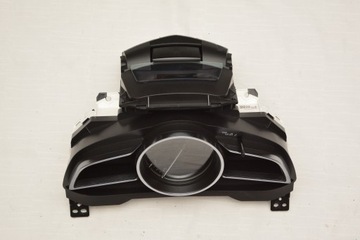 Licznik Zegary Mazda 3 2.0B Automat Heed Up 2018r