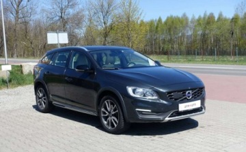 Volvo 2017 Volvo V60 Cross Country Cross Country 2.0 D4 190KM Automat Jasna skora Kam, zdjęcie 2