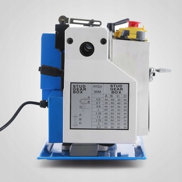 Станок токарный по металлу и нарезанию резьбы