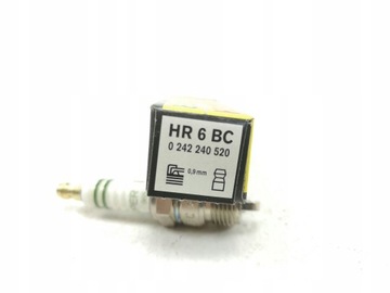 BOSCH 0 242 240 520 Свеча зажигания