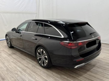 Mercedes Klasa E W214 All-Terrain 2.0 220d 197KM 2025 E Klasa 220 d 4-Matic Avantgarde Estate 2.0 (197KM) 2025, zdjęcie 1