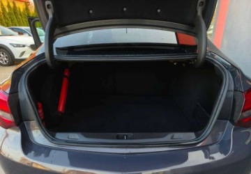 Opel Astra J Sedan 1.4 Twinport ECOTEC 100KM 2014 Opel Astra Opel Astra 1.4 Active 1.4 Benzyna 100KM, zdjęcie 8