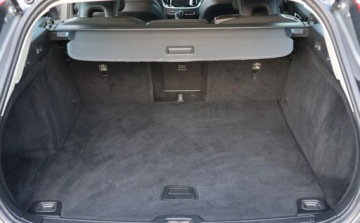 Volvo V60 II  Kombi 2.0 D3 150KM 2019 Volvo V60 NAVIGACJA, Grzane Fotele, Multifunkcja, Tempomat, Czujniki, Auto, zdjęcie 20