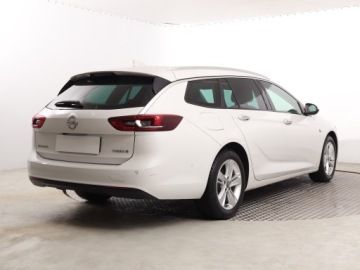 Opel Insignia I Sports Tourer Facelifting 2.0 CDTI Ecotec 170KM 2017 Opel Insignia 2.0 CDTI, Salon Polska, 167 KM, zdjęcie 4