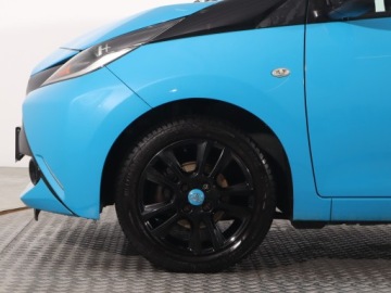 Toyota Aygo II Hatchback 5d 1.0 VVT-i 69KM 2015 Toyota Aygo 1.0 VVT-i, Salon Polska, Klima, zdjęcie 14