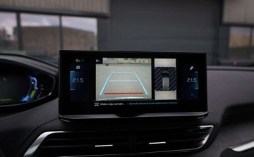 Peugeot 3008 II Plug-In Hybrid Facelifting 1.6 HYBRID 225KM 2021 Peugeot 3008 Peugeot 3008 225 e-EAT8 GT 1.6 Hybryda Plug-in 225KM, zdjęcie 8