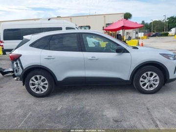 Ford Escape III 2025 Ford Escape 2025 Ford Escape Active AWD 1.5 Benzyna 80KM, zdjęcie 5