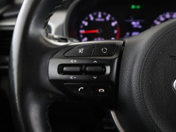 Kia Rio IV Hatchback 5d 1.2 DOHC 84KM 2019 Kia Rio klima niski przebieg, zdjęcie 27