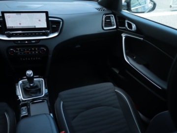 Kia Proceed Shooting Brake Facelifting 1.5 T-GDI 160KM 2022 Kia ProCeed 1.5 T-GDI, Salon Polska, Serwis ASO, zdjęcie 7