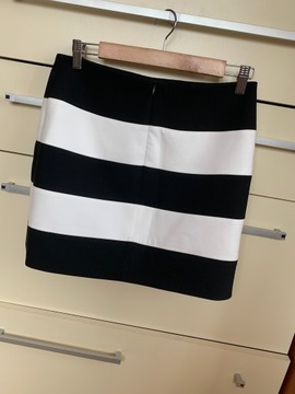 36 S Zara spódnica mini pasy paski biało czarne