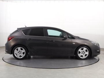 Opel Astra J GTC 1.4 Turbo ECOTEC 120KM 2014 Opel Astra 1.4 T, Serwis ASO, Skóra, Klima, zdjęcie 5