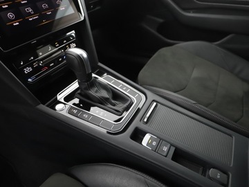 Volkswagen Arteon Fastback Facelifting 2.0 TDI 200KM 2021 Volkswagen Arteon R-line | DCC | Panorama | Hak |, zdjęcie 14