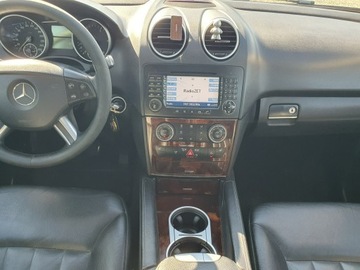 Mercedes Klasa M W164 Off-roader 3.0 V6 (320 CDI) 224KM 2007 Mercedes ML 320 3.0cdi V6 4Matic Bez Pneumatyki, zdjęcie 30