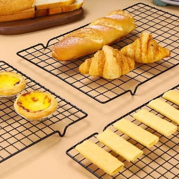 Металлическая стойка для охлаждения и глазирования тортов, сушки хлеба, 25 х 40 см.