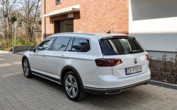 Volkswagen 2020 Volkswagen Passat Alltrack 2,0TDI (240KM) DSG 4Motion Skory Lift 2020 r. B, zdjęcie 2