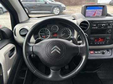 Citroen Berlingo II Van Long Facelifting 1.6 HDi 92KM 2015 Citroen Berlingo XTR/Pół automat/1.6 HDI 92KM/, zdjęcie 15
