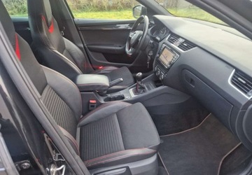 Skoda Octavia III RS Kombi 2.0 TDI 184KM 2014 Skoda Octavia 2,0184KMRSXenonNaVI 2.0 Diesel 184KM, zdjęcie 29