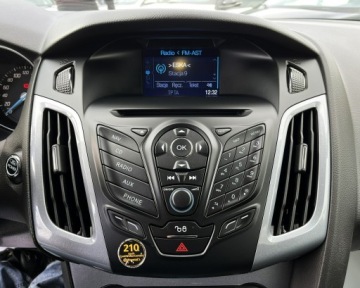 Ford Focus III Kombi 1.6 EcoBoost 150KM 2011 Ford Focus 1.6 Benzyna /Serwis/ Bezwypadkowy /, zdjęcie 17