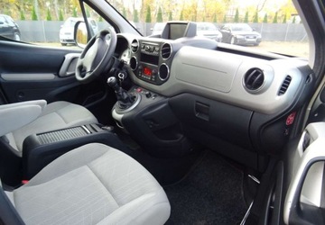 Peugeot Partner II Furgon 1.6 HDi FAP 92KM 2011 Peugeot Partner 1.6ehdi-klima-navi-orginalny lakier,zadbany-oplacony 1.6, zdjęcie 15