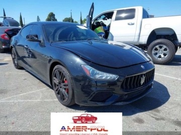 Maserati Ghibli III Sedan Facelifting 3.0 V6 350KM 2021 Maserati Ghibli 2021 MASERATI GHIBLI S 3.0 Benzyna 350KM