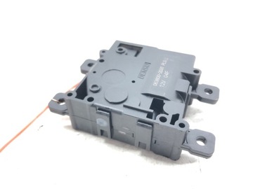 MOTOR RADIÁTORU TOYOTA 063800-2031 COROLLA E21 MOTOREK