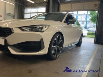 Cupra Leon II Sportstourer 2.0 TSI 310KM 2022 Cupra Leon 2.0 TSI VZ 4Drive