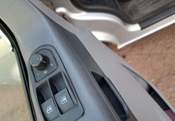 Volkswagen Caravelle T5 T5 Transporter 2.5 TDI 174KM 2007 Volkswagen Transporter Volkswagen Transporter 2.5 Diesel 174KM, zdjęcie 8