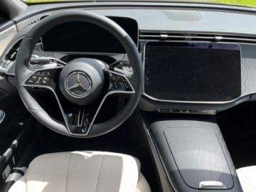 Mercedes Klasa E W214 Sedan 2.0 220d 197KM 2025 E Klasa 220 d Avantgarde 2.0 (197KM) 2025, zdjęcie 4