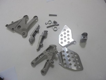 Sety kierowcy HONDA CBR 600 RR PC37 03 06 podnóżki