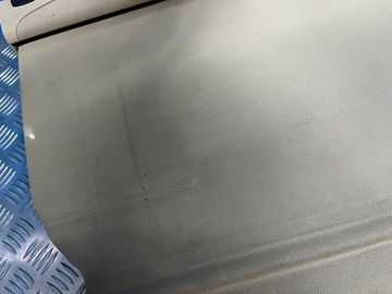 MERCEDES W203 ROLETA KUFRU BÉŽOVÁ