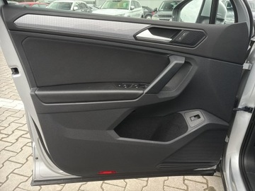 Volkswagen Tiguan II SUV Facelifting 1.5 TSI 150KM 2021 Volkswagen Tiguan 1.5TSI 150KM Life (Salon PL, 1 w, zdjęcie 11