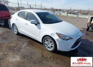 Toyota Yaris III 2018 Toyota Yaris IA, od ubezpieczalni 1.5 Benzyna 106KM