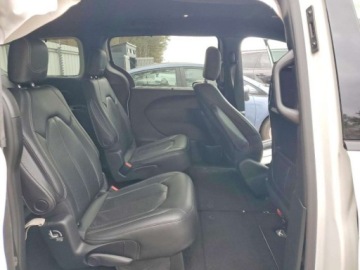 Chrysler Pacifica II 3.6 V6 291KM 2019 Chrysler Pacifica 2019r., Touring L Plus, 3.6L, od ubezpieczalni 3.6 291KM, zdjęcie 8