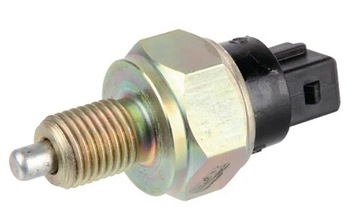 CZUJNIK ŚWIATEŁ STOP WK-12-21 PRONAR MTZ 3710085