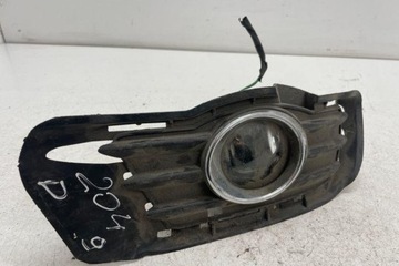 HALOGEN LEVÝ PŘEDNÍ MERCEDES-BENZ C (W204) A2048850223 2.2L DIESEL 100KW