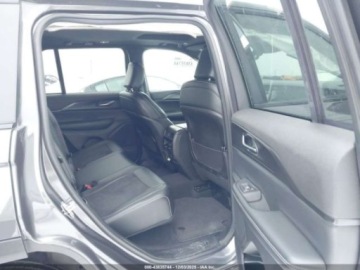 Jeep Grand Cherokee V 2024 Jeep Grand Cherokee Altitude x, 2024r., 4X4, 3.6L 3.6 Benzyna 293KM, zdjęcie 8