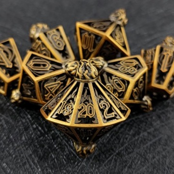 НАБОР МОЛОТОВА ИЗ 7 МЕТАЛЛИЧЕСКИХ КУБИКОВ ДЛЯ РПГ