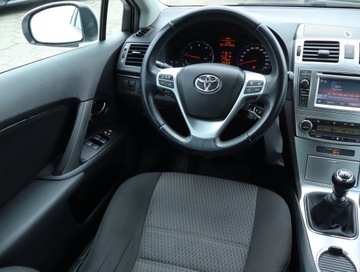 Toyota Avensis III Sedan Facelifting 2.0 D-4D 124KM 2014 Toyota Avensis 2.0 D-4D, Salon Polska, Serwis ASO, zdjęcie 6