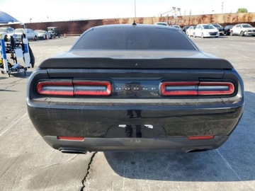 Dodge Challenger III 2018 Dodge Challenger RT 392 2018 6.4l 6.4 Benzyna 485KM, zdjęcie 2